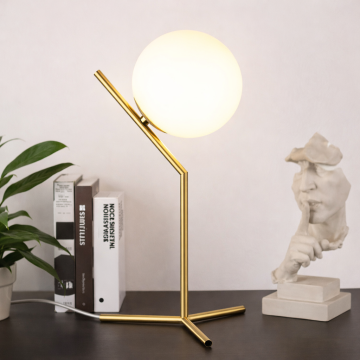 GOLDEN TABLE LAMP 4