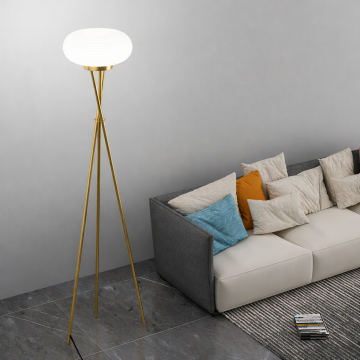GOLDEN TABLE LAMP 2