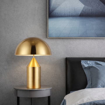 GOLDEN TABLE LAMP 1