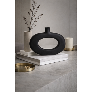 Round wooden vase-black