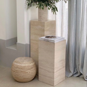 CAPAS ( SET OF TWO )