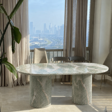 ONX UNICA DINING TABLE