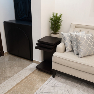 U SIDE TABLE SET