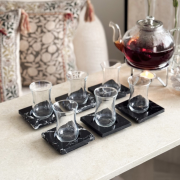 BLACK TEA SET