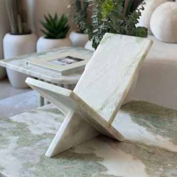 ONX BOOKHOLDER