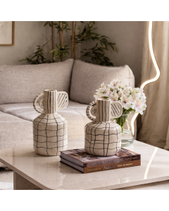 QUADR&Eacute; VASE 1